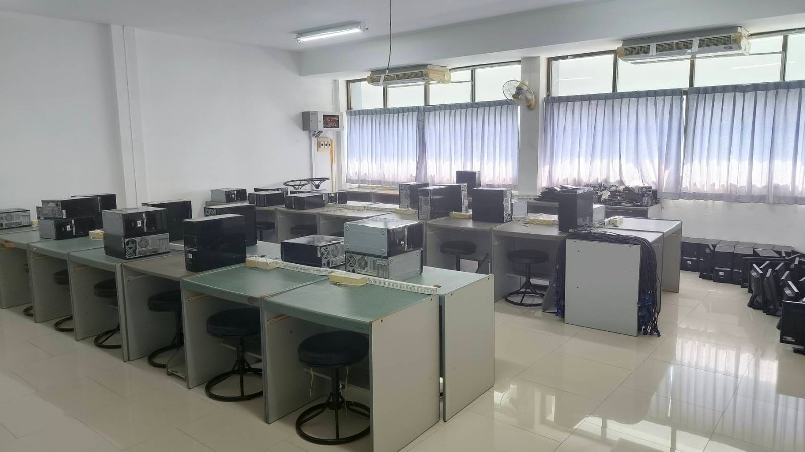 ห้อง Com 307